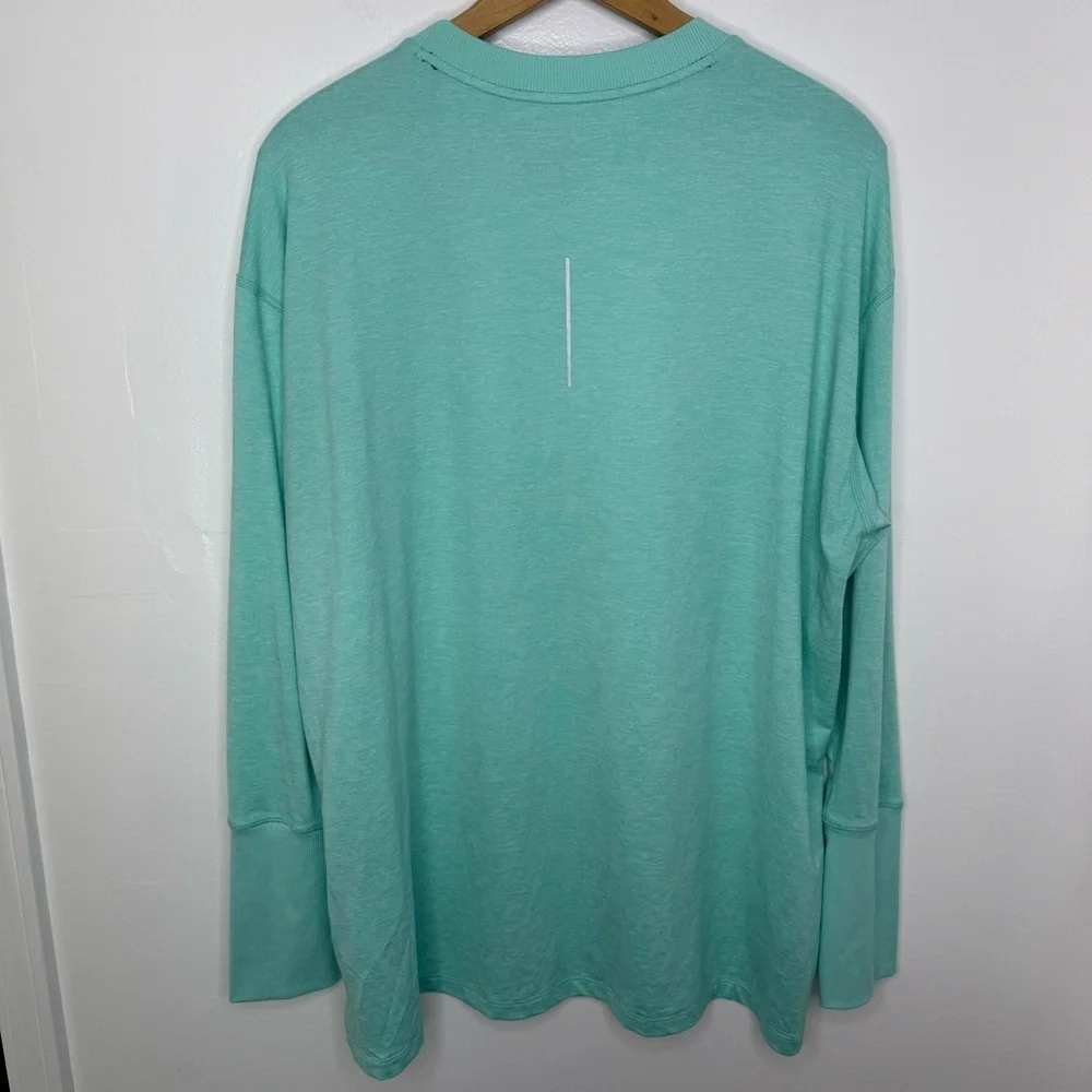 NIKE Running Dri-Fit Bright Teal Long Sleeve Top